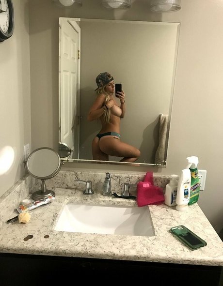 Melissa Sensi best star photos