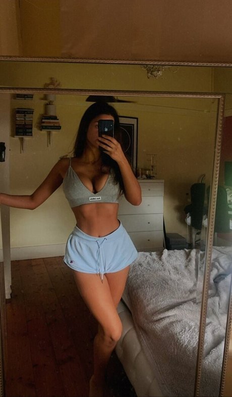 Alexandra Malliaras Profile pic