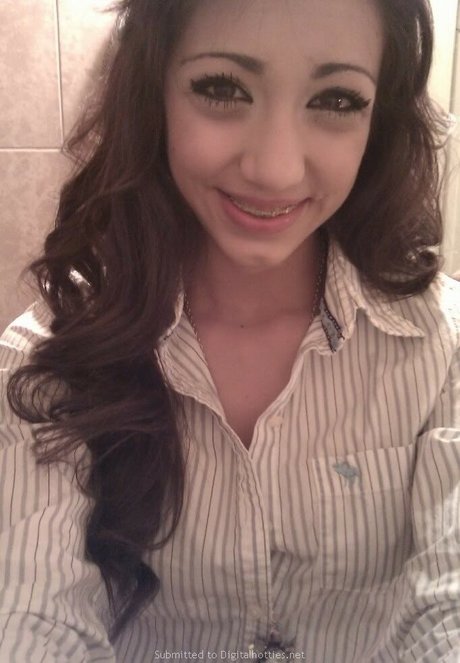 Celia Babe sex model img