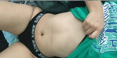 Curlybeanraver sexy pornstar archive