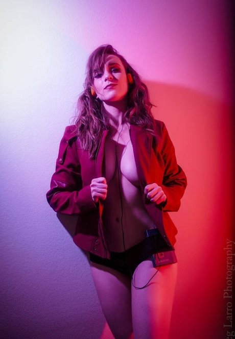 Tanya Wheelock hd model photo