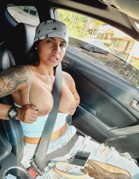 Sofia Leon star pornographic pic