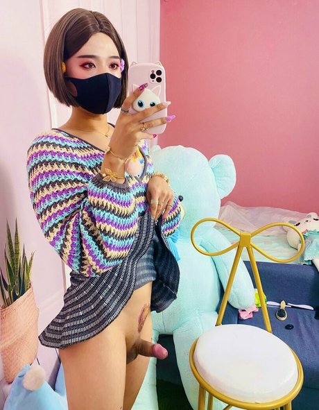 gloves onlyfans sex pic