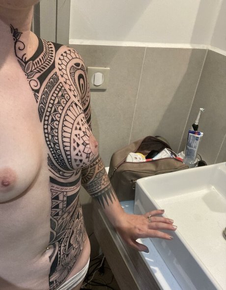 mmm4445 nudes model img