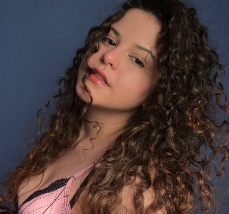 Ana Bluhen sex actress pics