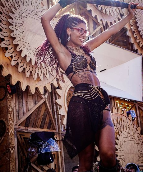 Phenom Fatal model sex pics