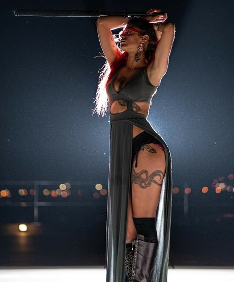 Phenom Fatal pretty actress archive