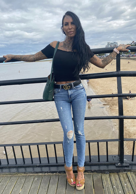 Seen Her erotic star gallery