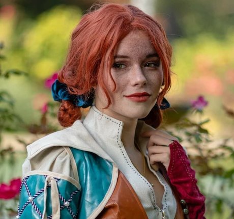 Inu A Akane sex model image