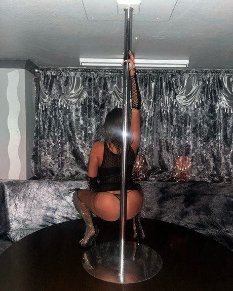 Ophelia Belle best star pic