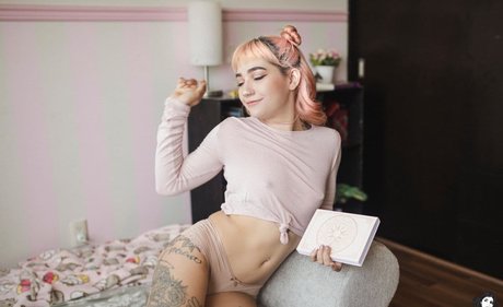 Haruki Muracallme model sexy photos