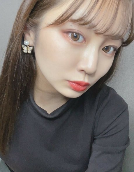 Kawakita Meisa hot star pics