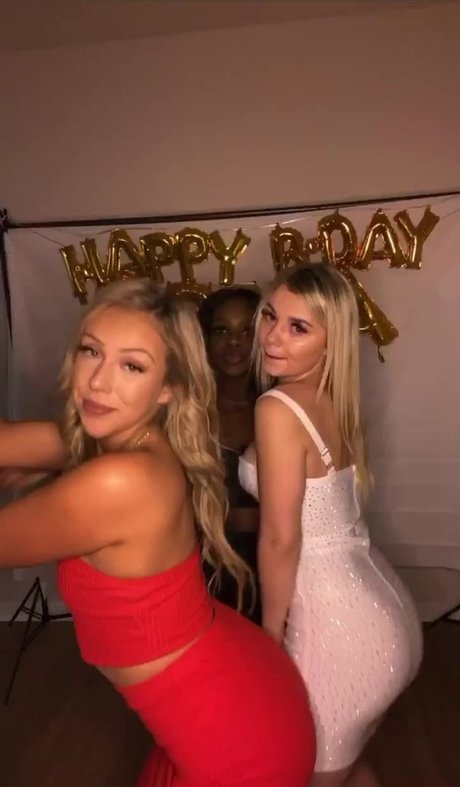 Briea Harm pornographic actress gallery