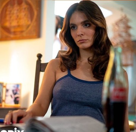 Caitlin Stasey star erotic image