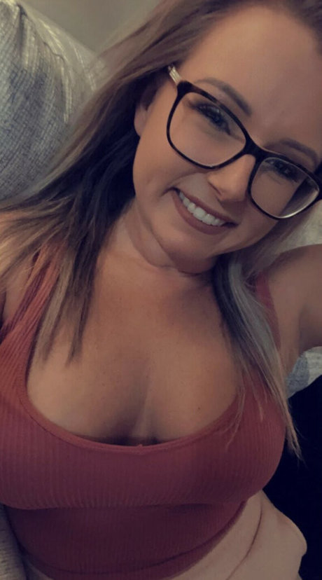 Babydoll0905 star top photo