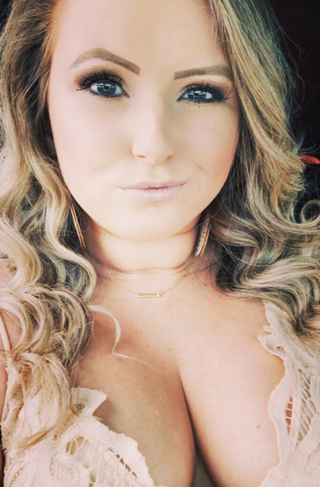 Babydoll0905 pornstar nude gallery