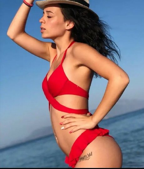 Aggeliki Belesioti model pretty picture