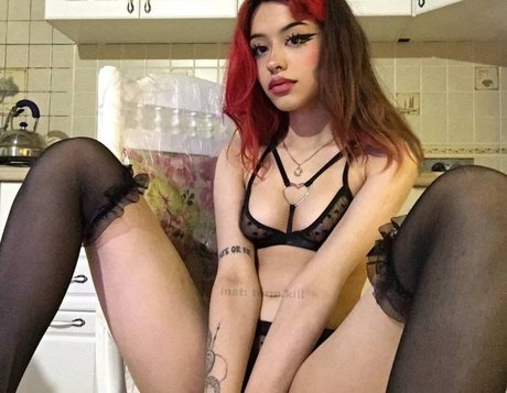 term kill sexy star img