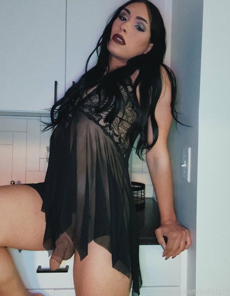 Danielle Briski model pornographic pic