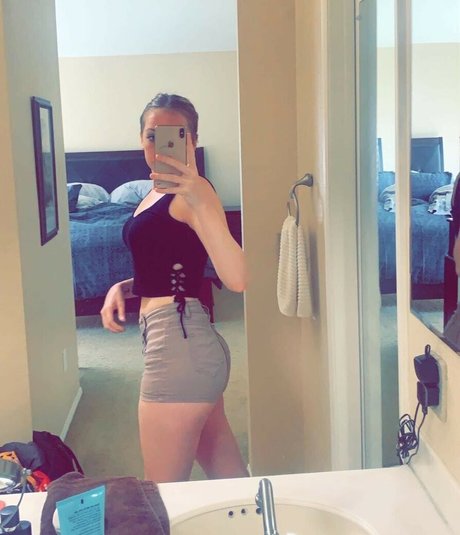 famous free onlyfans beautiful nude picture