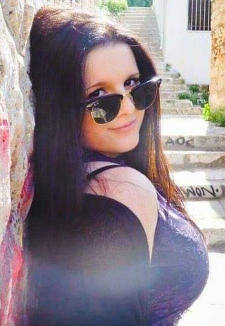 Theodwra Drinia model best pic