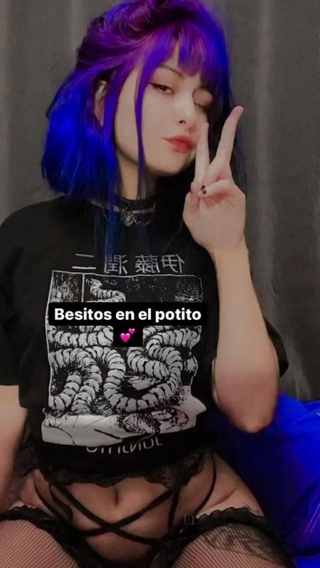 Sadlyxdust model art galleries