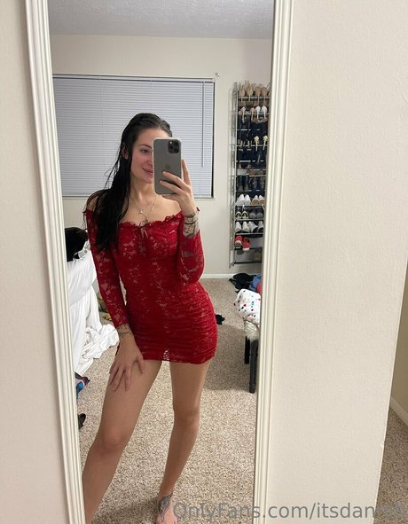 ItsdanniB model nice photos