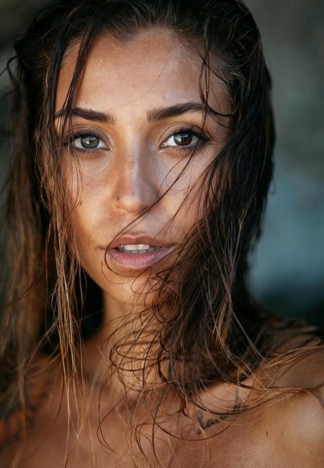 Mina Winkel nude actress photos