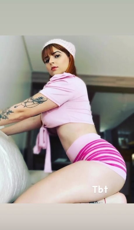 Mayara Tonis adult actress gallery