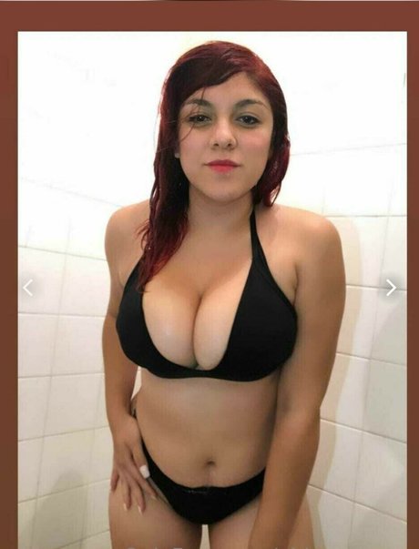 Abby Gomez model free photo