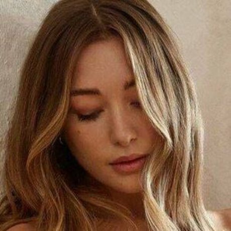 Penny Lange model hd image