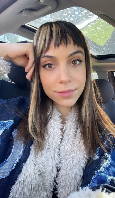 ThatFairyBitch beautiful pornstar images