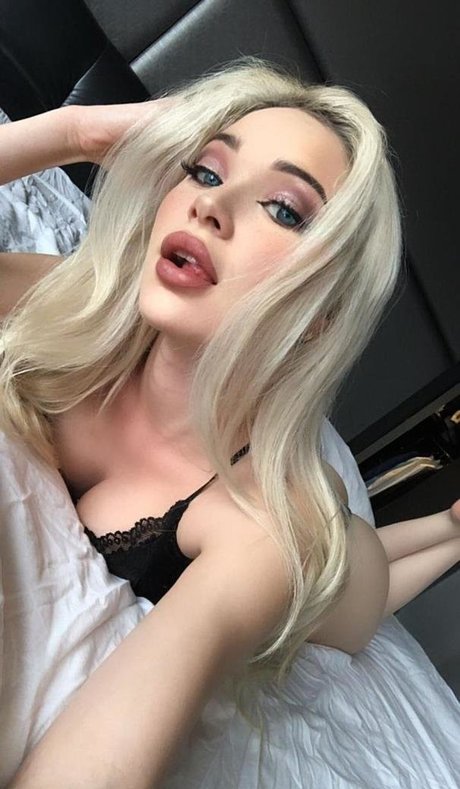 doubleoc naked actress photos