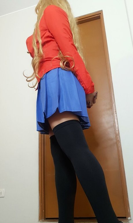 tiffs paradise beautiful actress images