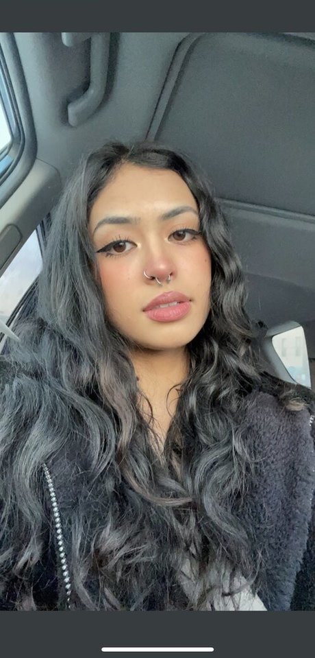 Sweetnek0 model hot img