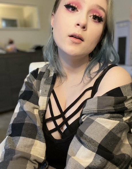 Rueblackwell pornstar adult photos