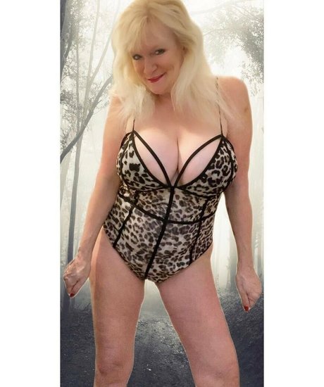 Sandie Lee pornstar best gallery