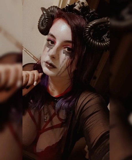 Malaafterdark pornographic actress picture