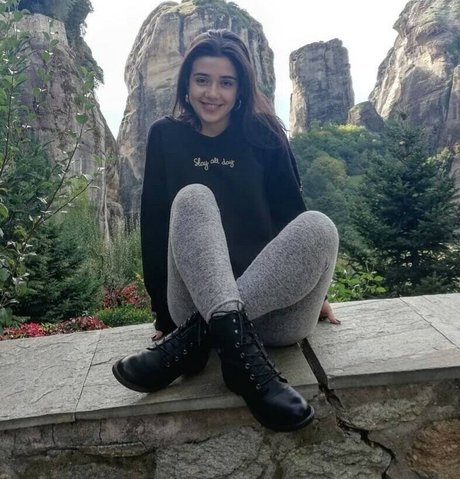 Vassiliki xlk model sexy pictures