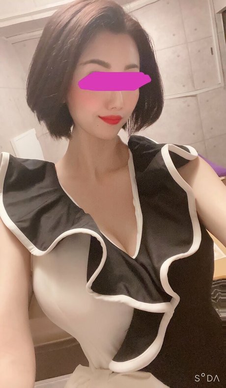 Yuria Mitsushima adult model img