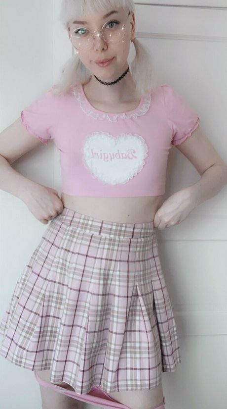 Princess Noxi pretty model img