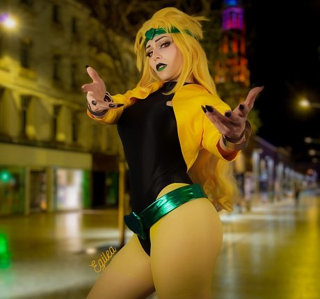 Egilea ASMR model free img