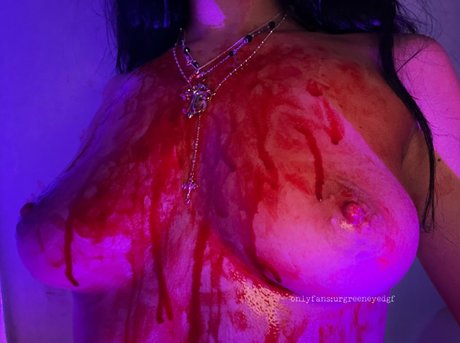 urgreeneyedgf nice actress picture