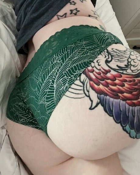 Nova Napora naked star photos