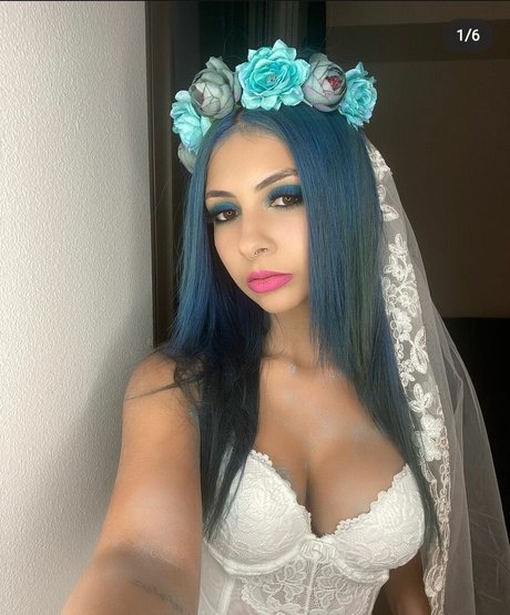 Dogluver007 model hd images