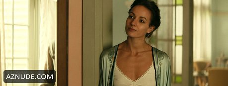 Antonia Desplat exclusive star img