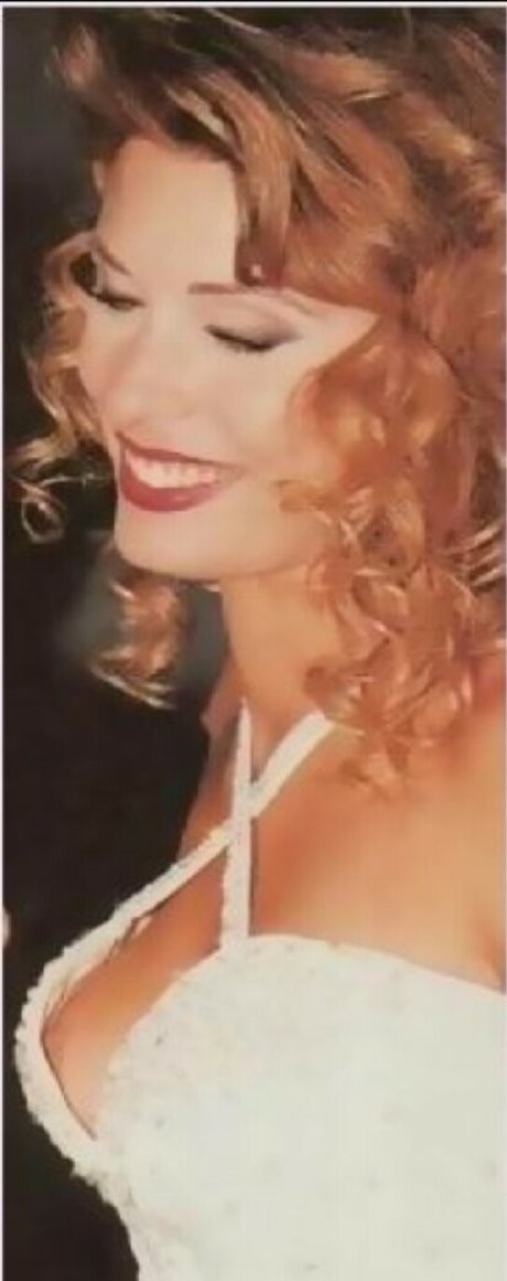 Eleni Menegaki star nude gallery