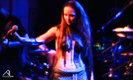 Infy Snow erotic actress pic