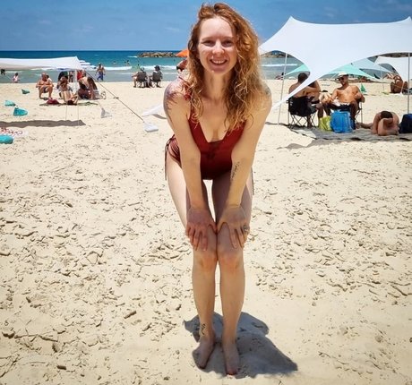 Infy Snow model high quality galleries