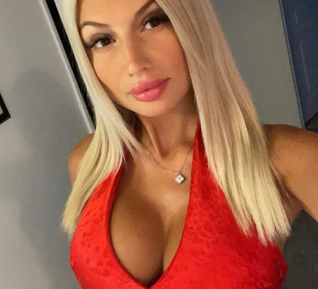 Leakrrs xxx pornstar pictures